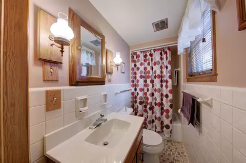 212 E Henry St, Saline, MI 48176 photo 23