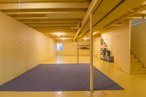178 Commons Cir, Saline, MI 48176 photo 25