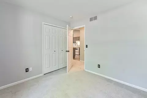 178 Commons Cir, Saline, MI 48176 photo 19