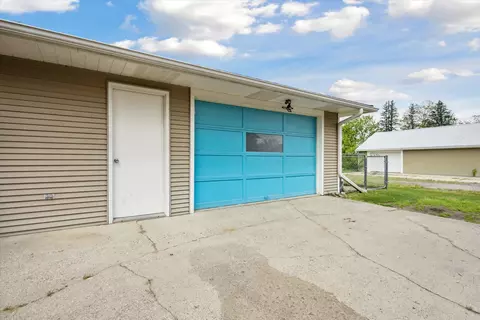 175 Division St, Saranac, MI 48881 photo 37