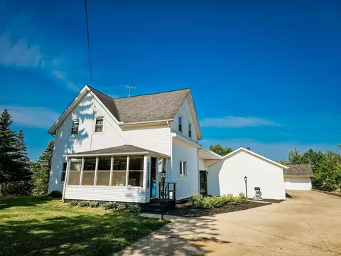 2998 Bird Lake Rd S, Osseo, MI 49266