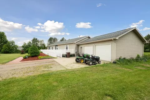7000 Deweese Rd, Jackson, MI 49201 photo 4