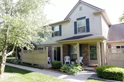 103 Commons Cir, Saline, MI 48176