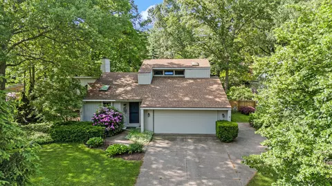 682 Wintersun Pl, Holland, MI 49424