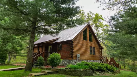 4145 E 40th St, Chase, MI 49623