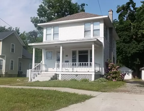 18 Rippon Ave, Hillsdale, MI 49242