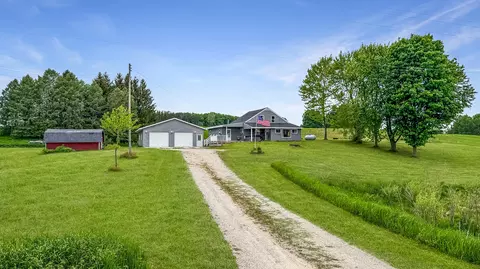 23113 150th Ave, Tustin, MI 49688