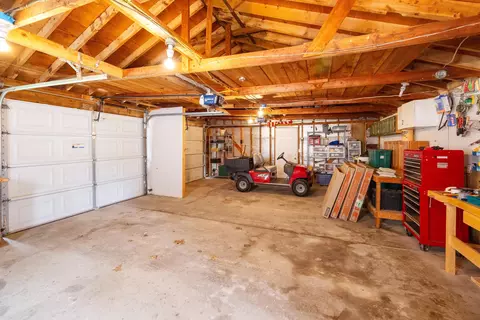 13710 Ridgemont, Gregory, MI 48137 photo 40