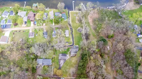13710 Ridgemont, Gregory, MI 48137 photo 3