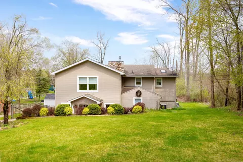13710 Ridgemont, Gregory, MI 48137