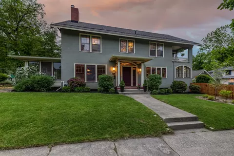 156 Monroe St, Kalamazoo, MI 49006