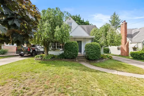 110 Guild St NE, Grand Rapids, MI 49505