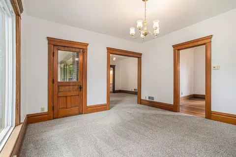 629 N Main St, Bellevue, MI 49021 photo 5