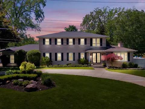 38535 Reimold St, Harrison Township, MI 48045