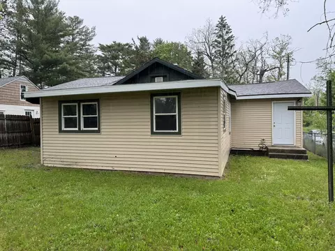 749 Lynn St, Baldwin, MI 49304 photo 4