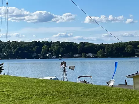 Vl Sylvan Ct., Battle Creek, MI 49017