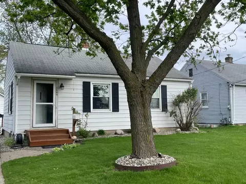 3540 Birchwood Ave SW, Grand Rapids, MI 49548