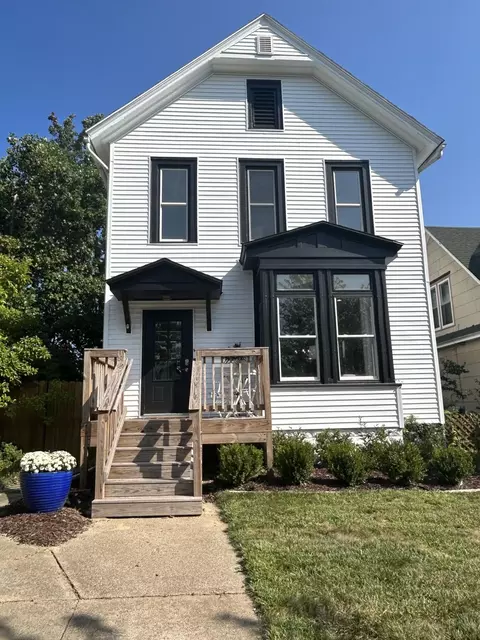 813 Wolcott Ave, St. Joseph, MI 49085