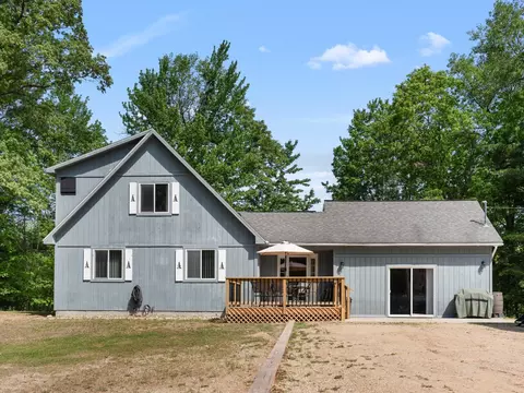 11770 Royal Oak Dr, Evart, MI 49631