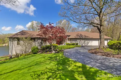 6191 Secluded Lake Ct NE, Rockford, MI 49341