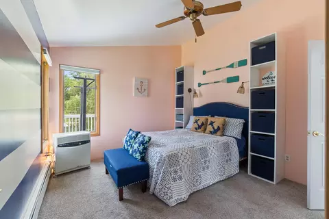 Bedroom - 11959 Greenbriar Dr, Jerome, MI 49249 photo 4 of 5