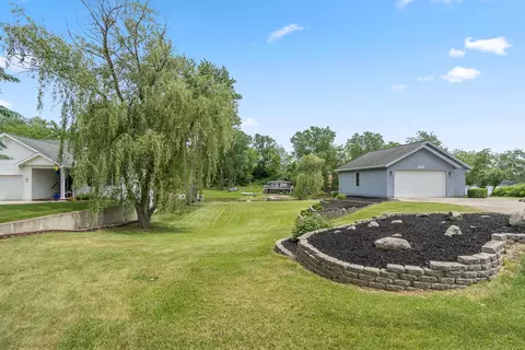 Exterior - 11959 Greenbriar Dr, Jerome, MI 49249 photo 16 of 31