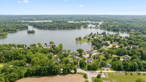 View/Area - 11959 Greenbriar Dr, Jerome, MI 49249 photo 10 of 11
