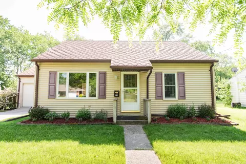 314 N Orient St, Parchment, MI 49004