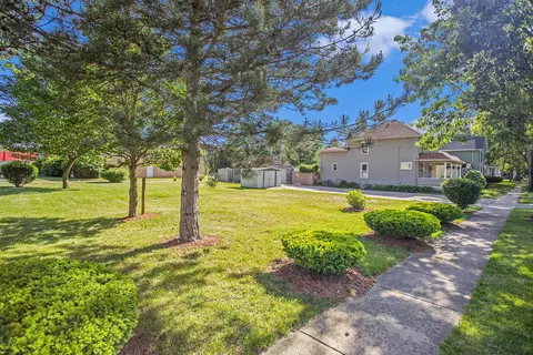 116 E Walnut St, Albion, MI 49224 photo 3