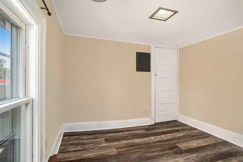 116 E Walnut St, Albion, MI 49224 photo 16