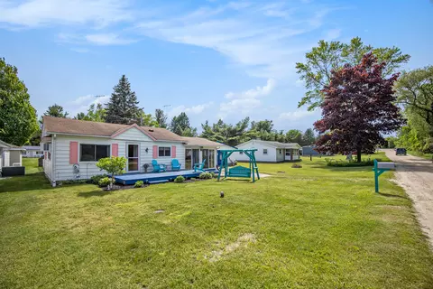 6382 Brookside Dr, Deckerville, MI 48427 photo 3