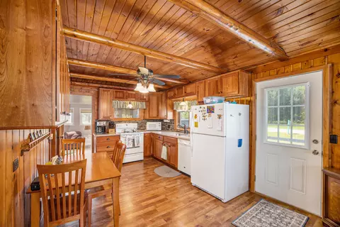 6382 Brookside Dr, Deckerville, MI 48427 photo 7