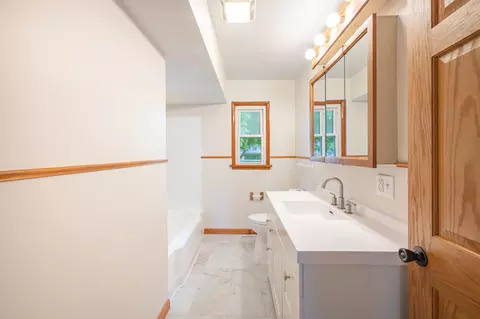 311 E Wayne St, Dowagiac, MI 49047 photo 17
