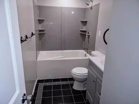 1205 Carson Ave, Jackson, MI 49203 photo 10