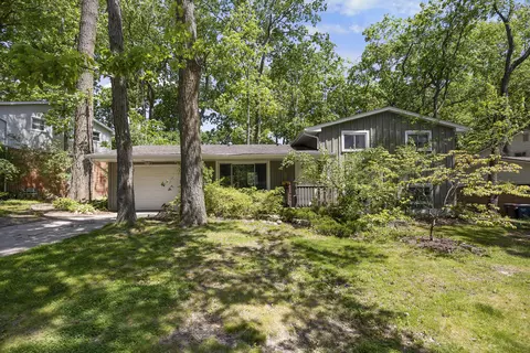 1126 Kuehnle Ave, Ann Arbor, MI 48103