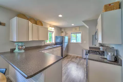 747 Randolph St, Jackson, MI 49203 photo 13