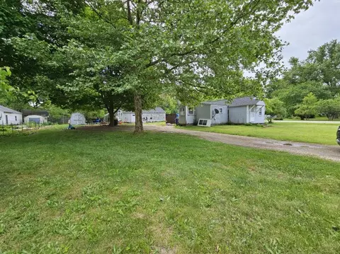 907 Hague Ave, Jackson, MI 49203 photo 8
