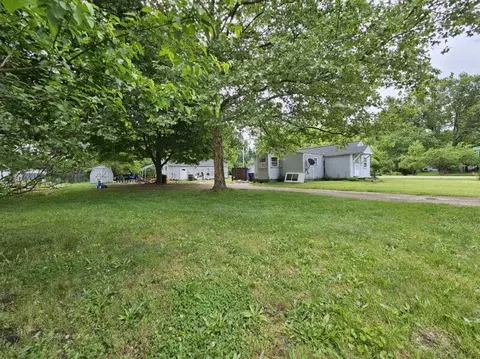 907 Hague Ave, Jackson, MI 49203 photo 6