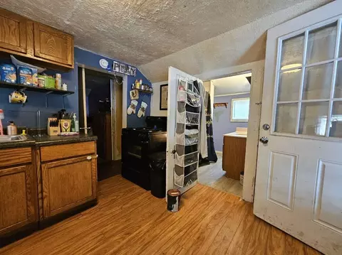 907 Hague Ave, Jackson, MI 49203 photo 16