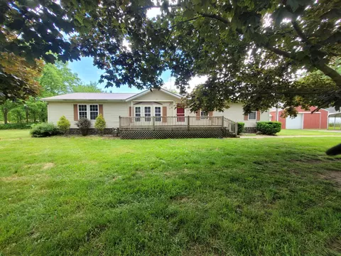 319 S Main St, Montgomery, MI 49255