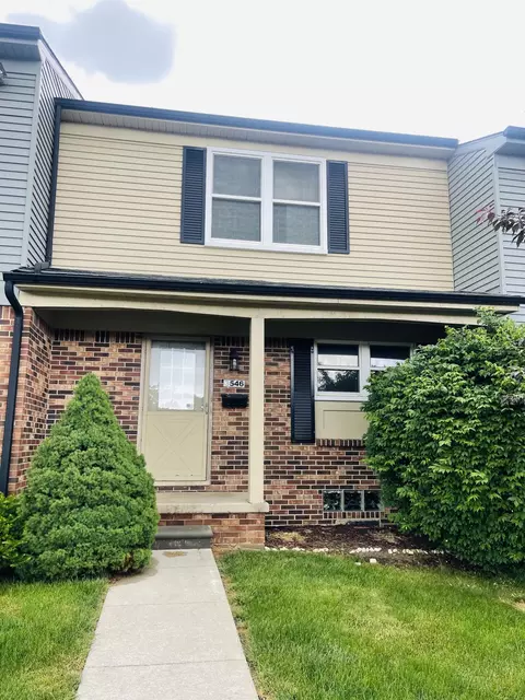 3546 Burbank Dr, Ann Arbor, MI 48105