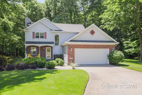 11320 Greenwich Dr NE, Sparta, MI 49345