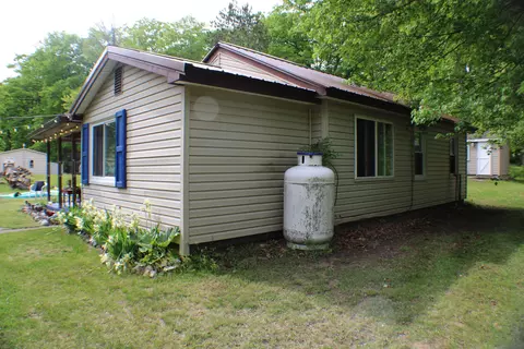 3827 Maple Ave, Lupton, MI 48635 photo 18