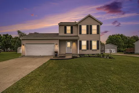 1134 Auburn Rd, Hastings, MI 49058