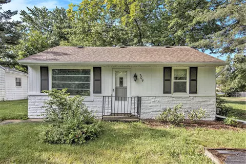 309 W Van Hoesen Blvd, Portage, MI 49024