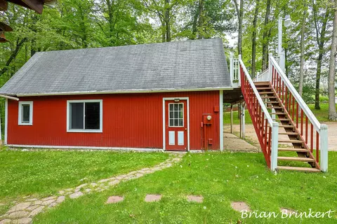 6625 E Fawn Ave, White Cloud, MI 49349 photo 12