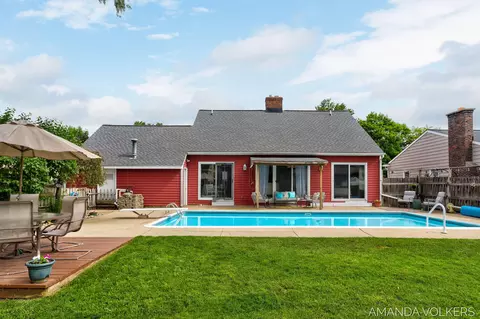3518 Algonac Dr SW, Grandville, MI 49418