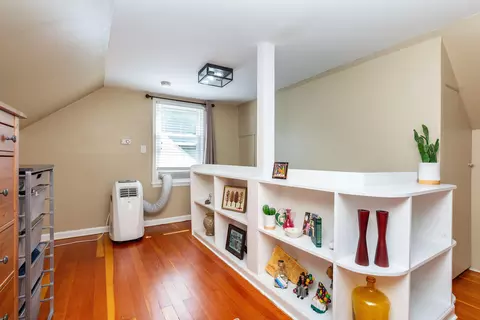 571 E Baker Ave, Clawson, MI 48017 photo 18
