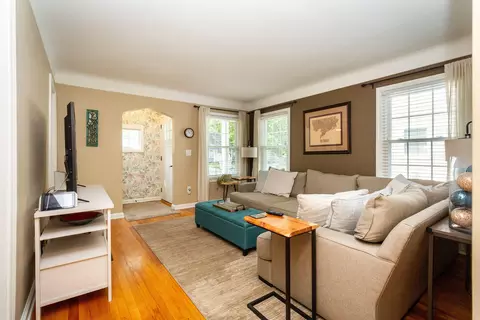 571 E Baker Ave, Clawson, MI 48017 photo 6