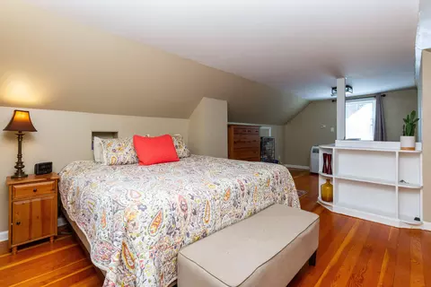 571 E Baker Ave, Clawson, MI 48017 photo 17